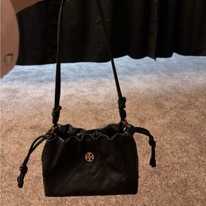 Black Quilted Leather Drawstring Shoulder Bag Crossbody Bag